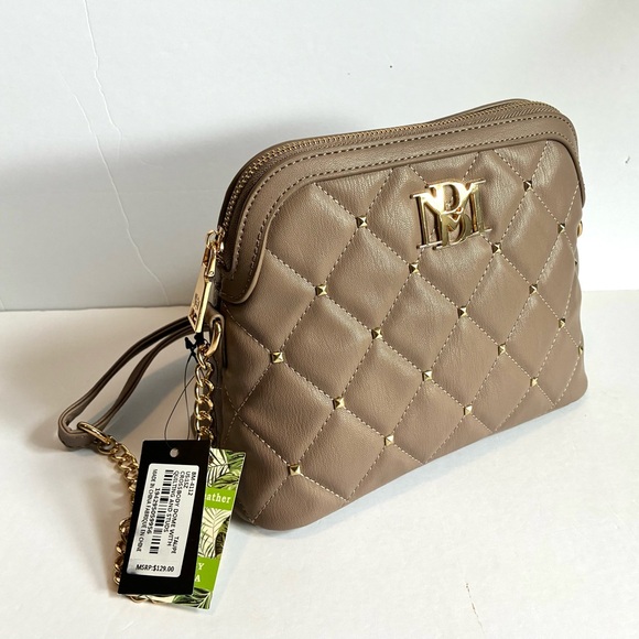 Badgley Mischka Handbags - NWT Badgley Mischka Tan Crossbody Bag